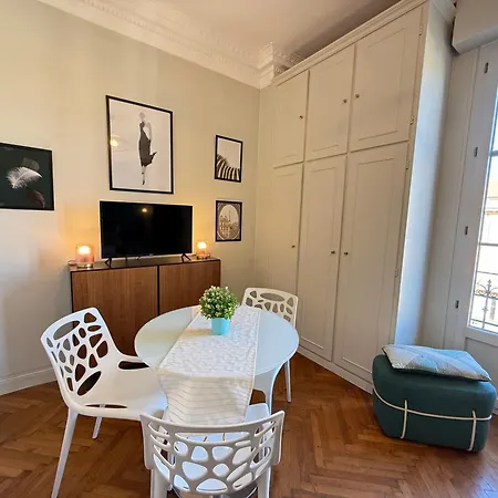 Cosy Centre Apartment *